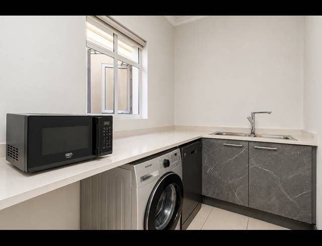 3 BEDROOM TOWNHOUSE FOR SALE IN DOUGLASDALE